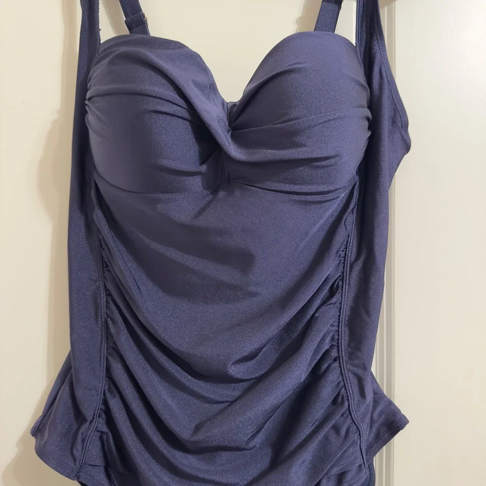 Betsey Johnson Women Plus Size 2X Navy Blue Ruched One Piece Swimsuit Sweetheart